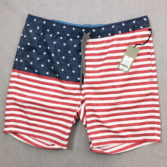 7.5" American Flag Thirteenth Board Shorts XXL - Picture 3 of 8